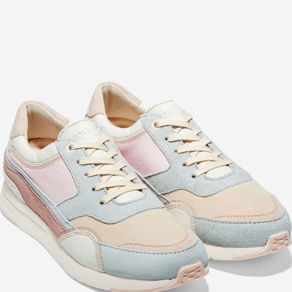 Cole Haan Shoes - HOST PICK!! 💛 Cole Haan GrandPro Downtown sneaker